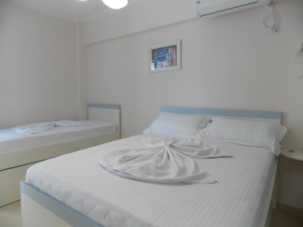 Amber Apartments Sarandë 외부 사진
