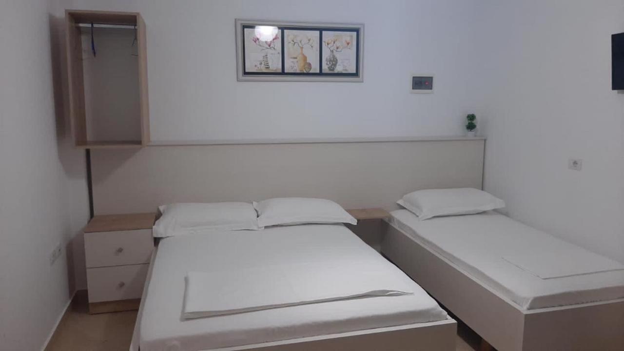 Amber Apartments Sarandë 외부 사진