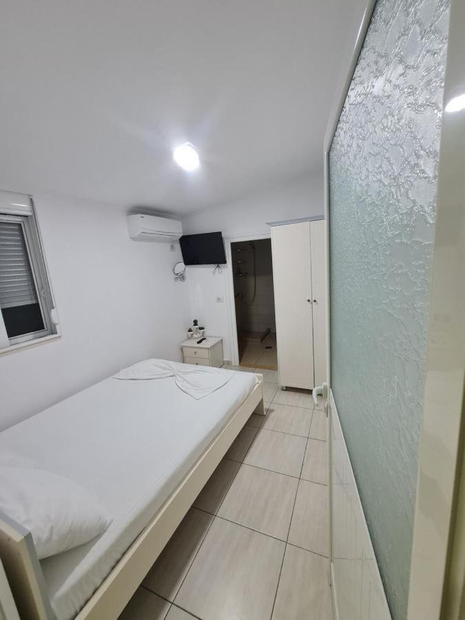 Amber Apartments Sarandë 외부 사진