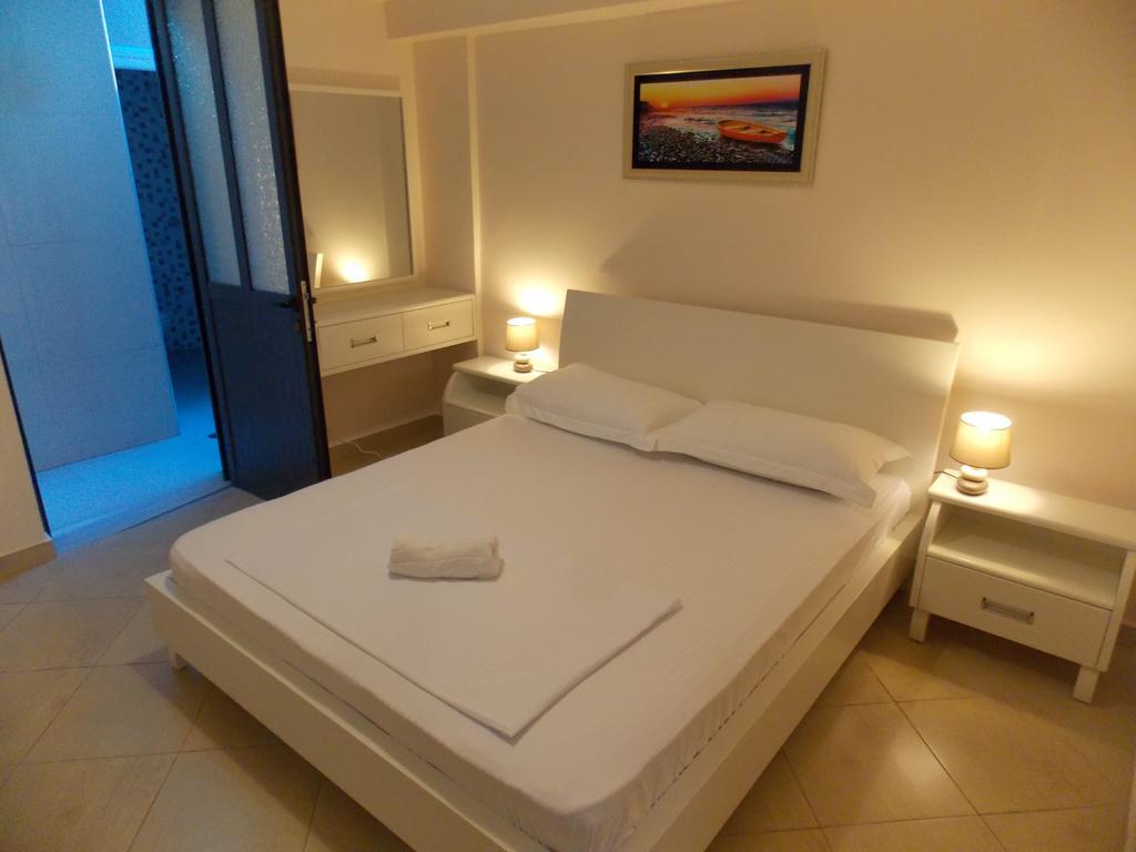 Amber Apartments Sarandë 외부 사진